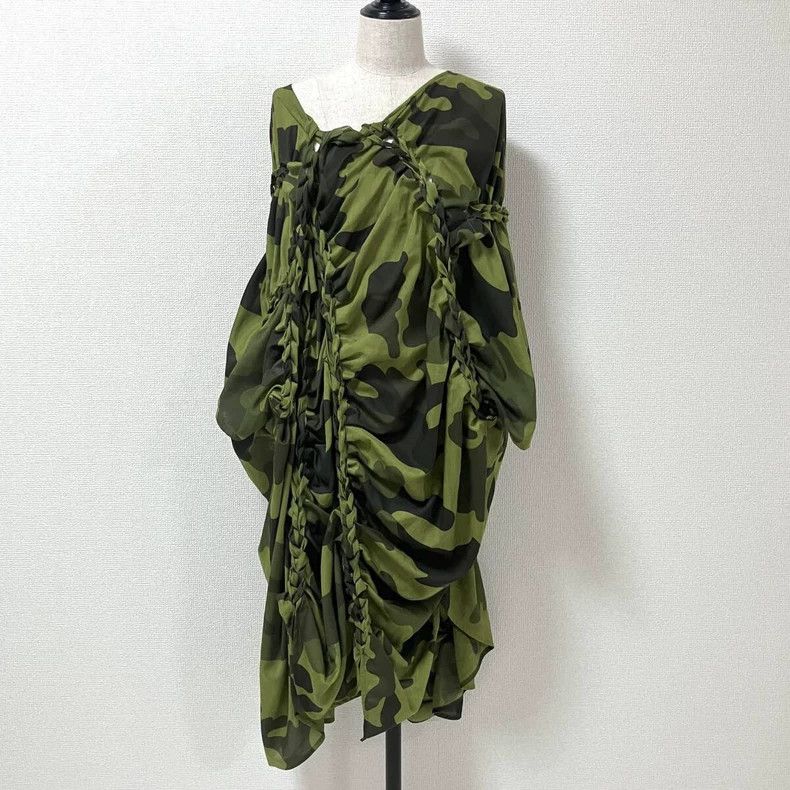 Comme des Garcons Comme Des Garcons Camo Print Dress Size M / US 6-8 / IT 42-44 - 1 Thumbnail