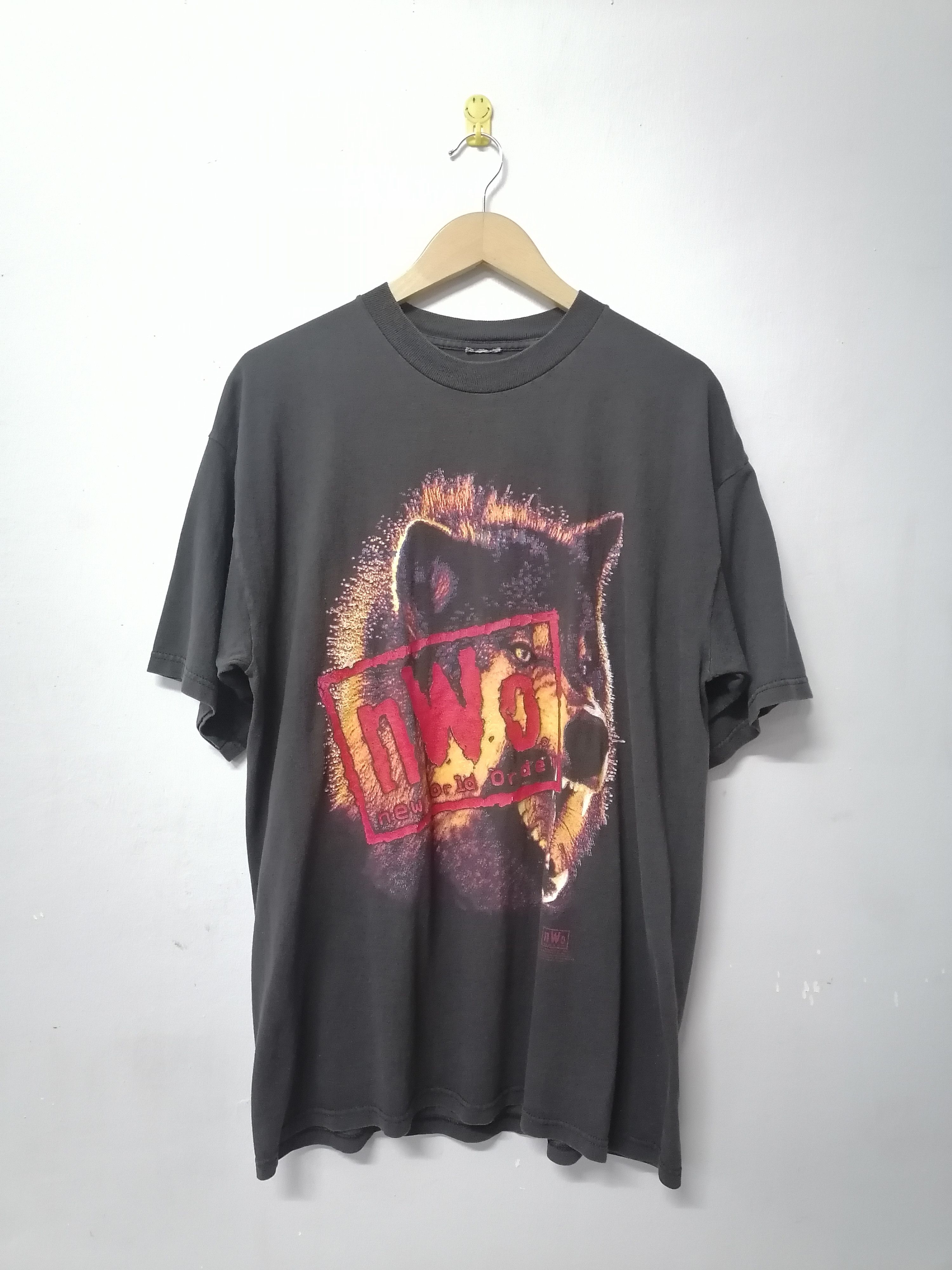 Vintage 90s NWO New World Order Wolfpack Tee Size US L / EU 52-54 / 3 - 1 Thumbnail