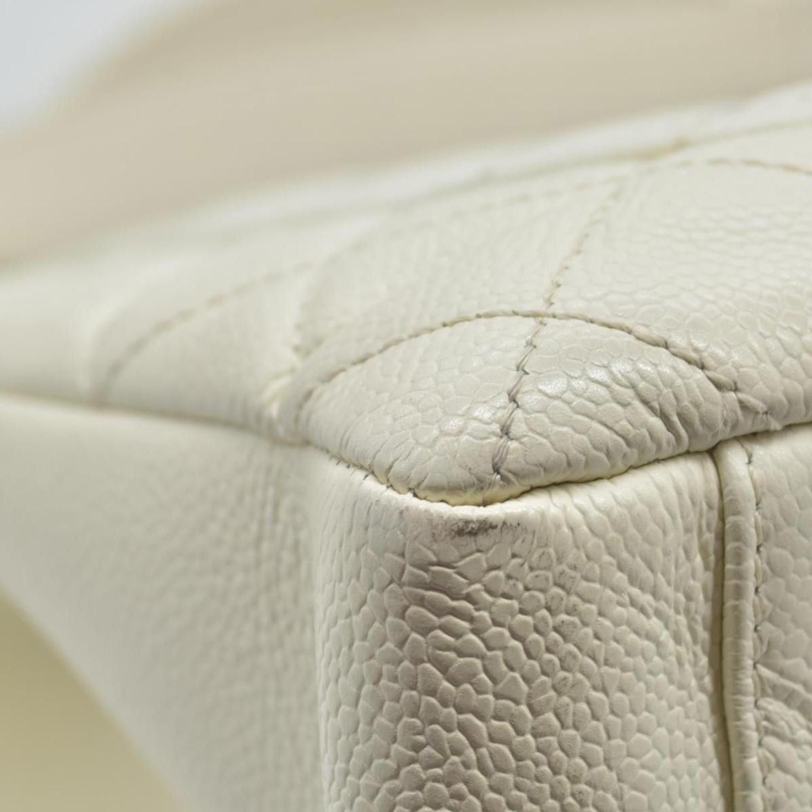 Chanel $3500 Chanel Caviar Quilted XL Grand Shopping Tote GST White Size ONE SIZE - 10 Thumbnail