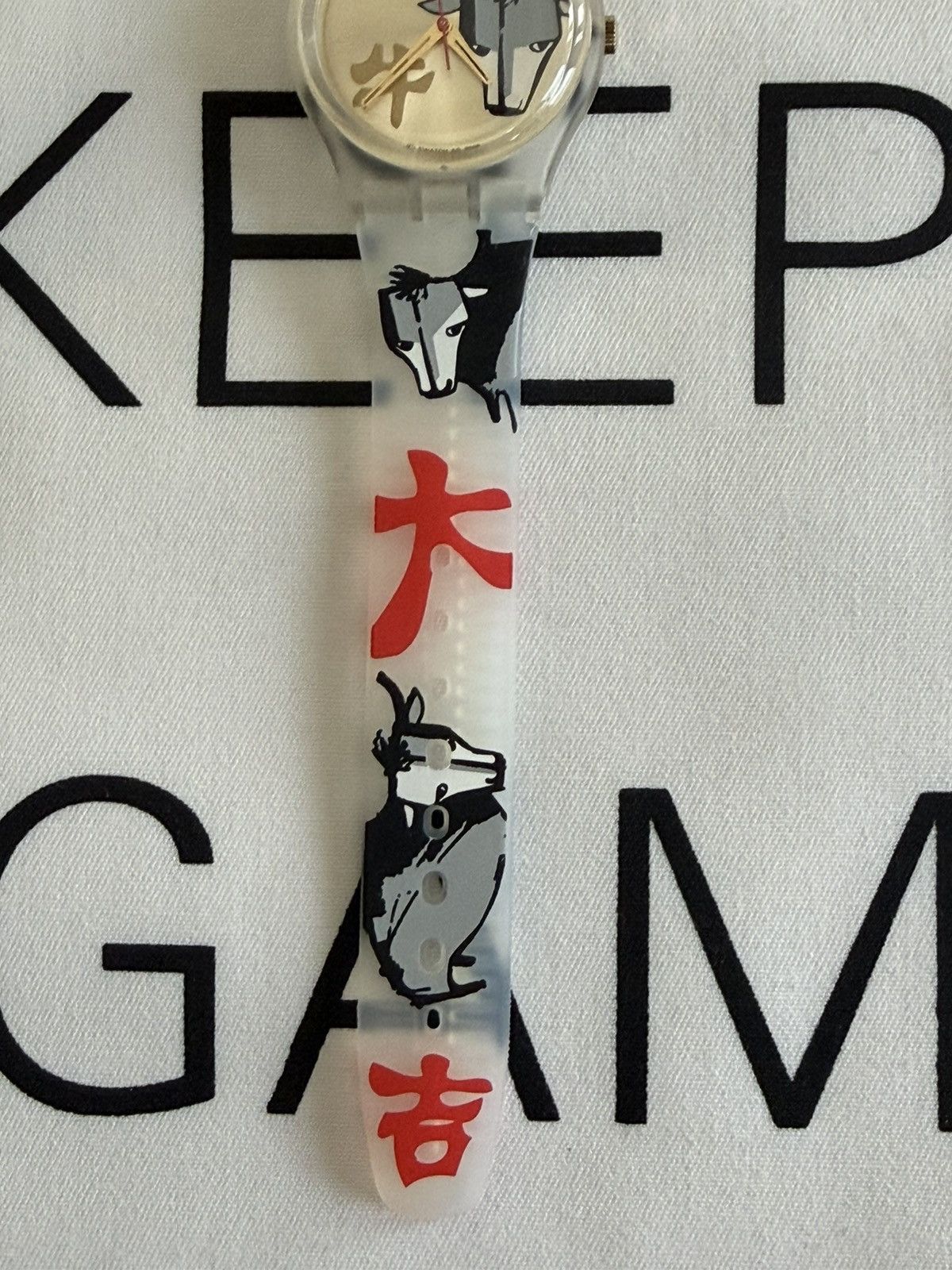 Swatch This item is the Swatch "Bulls on Parade" (Model GE222) Size ONE SIZE - 5 Thumbnail