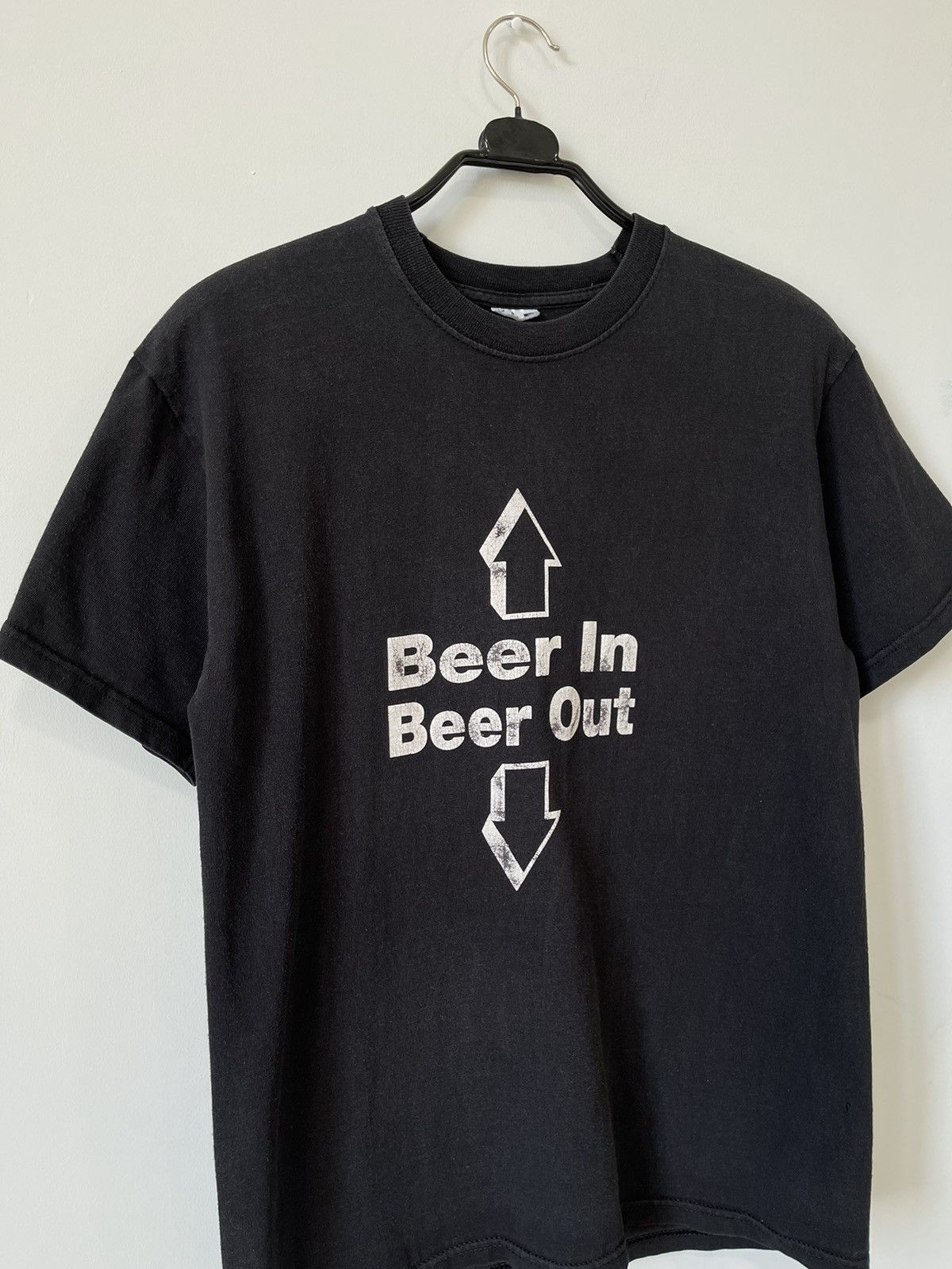 Vintage crazy vintage 90s humor beer alcohol funny graphic tee shirt Size US M / EU 48-50 / 2 - 2 Thumbnail
