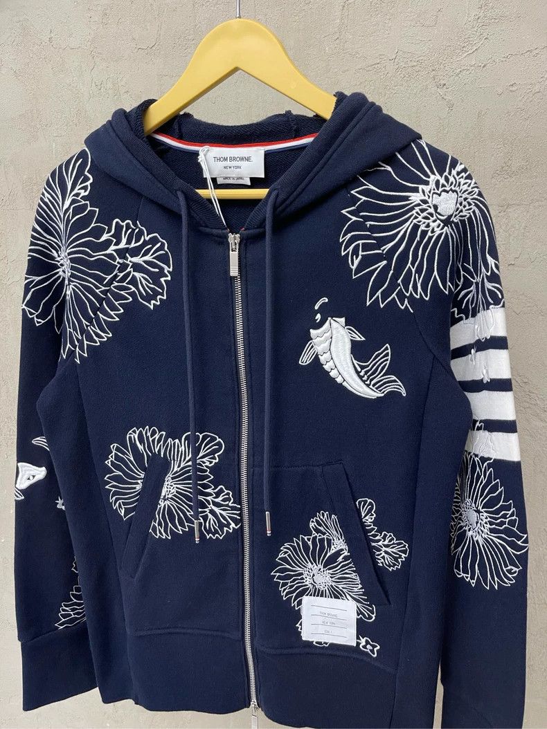 Thom Browne Thom browne Navy blue heavy industry embroidered floral car Size US S / EU 44-46 / 1 - 4 Thumbnail
