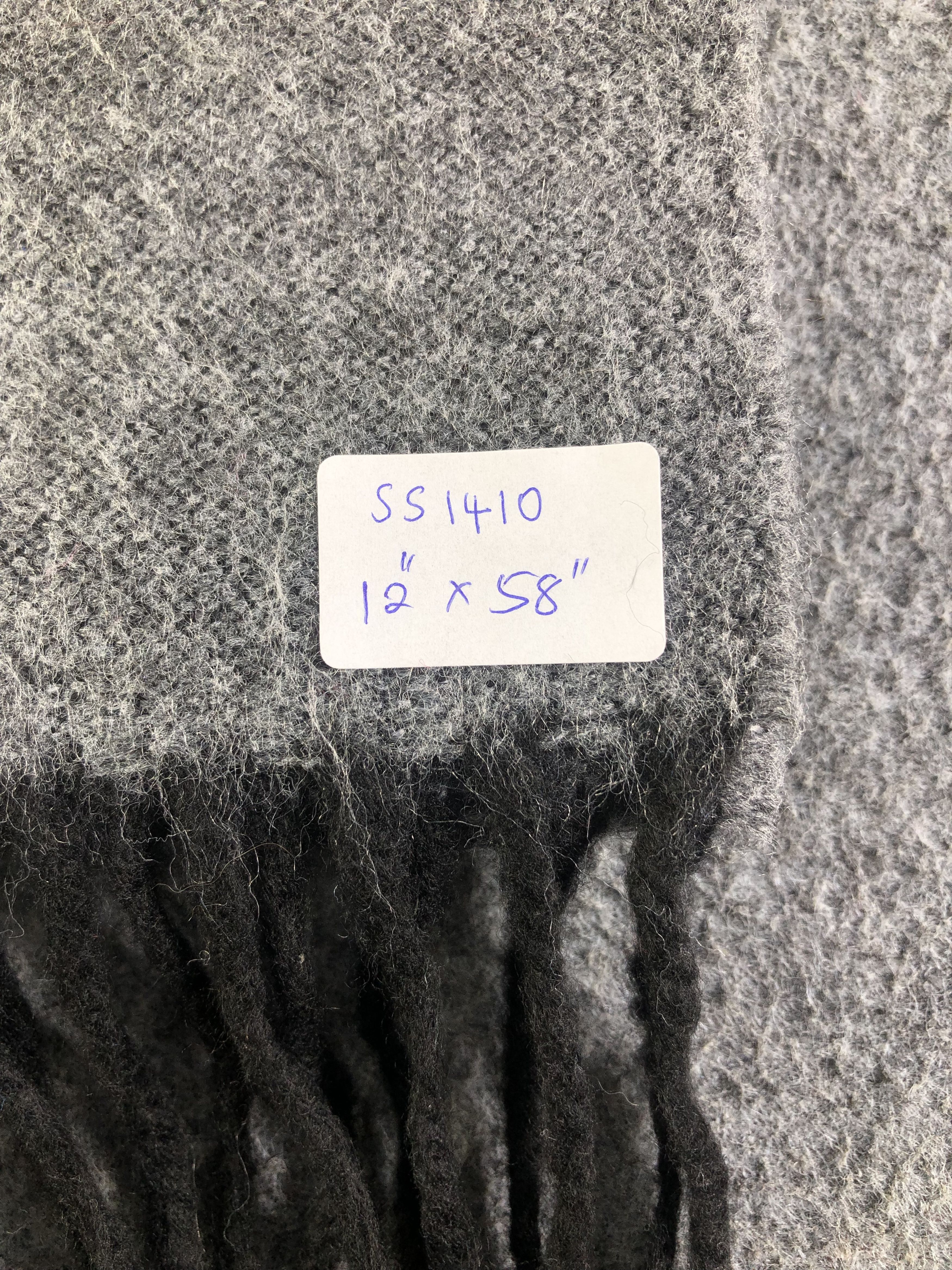 Fendi Fendi Monogram Scarf / Muffler / Neckwear SS1410 Size ONE SIZE - 7 Thumbnail