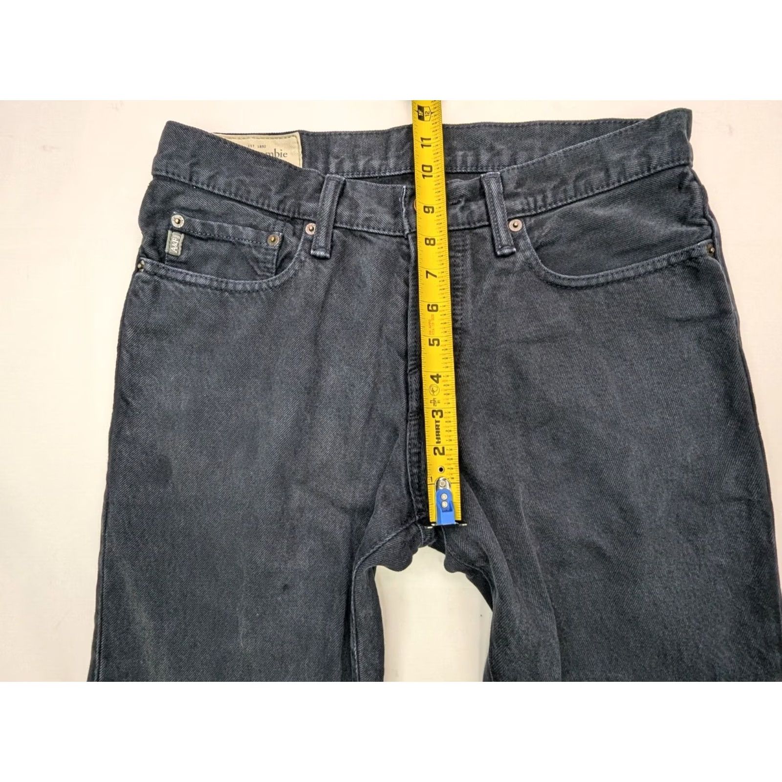 Abercrombie & Fitch Abercrombie & Fitch Skinny Jeans Men 31x32 Dark Wash Charcoal Gray Denim A&F Jeans Slim 5-Pocket Distressed Button Fly 90s USA Mens Size US 31 - 5 Thumbnail