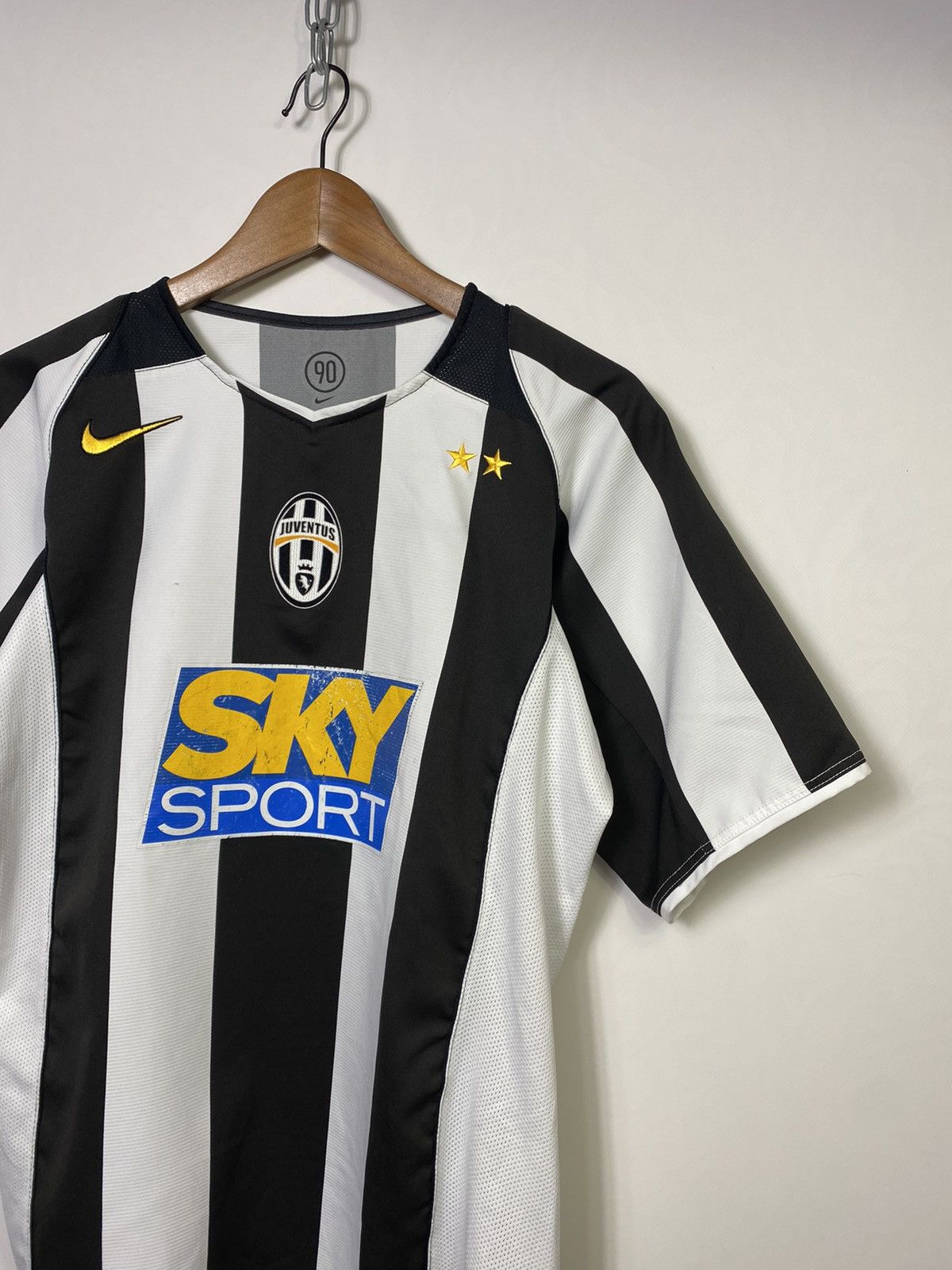 Nike Vintage 2004-2005 Nike Juventus Home Jersey Blockcore Size US S / EU 44-46 / 1 - 2 Thumbnail