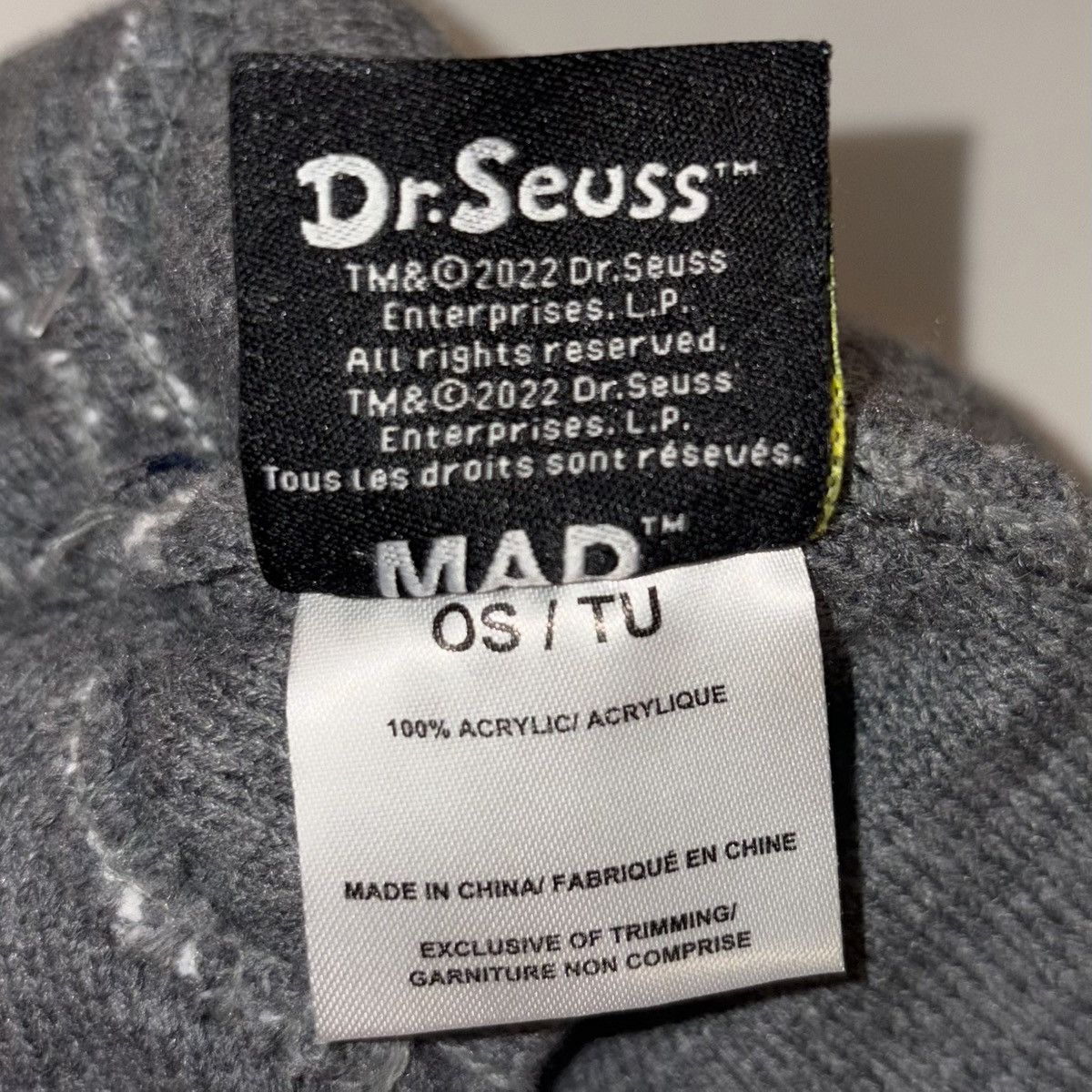 Mad Engine The Grinch Dr. Seuss MAD Engine Winter Toque Pom Beanie Hat Size ONE SIZE - 13 Thumbnail