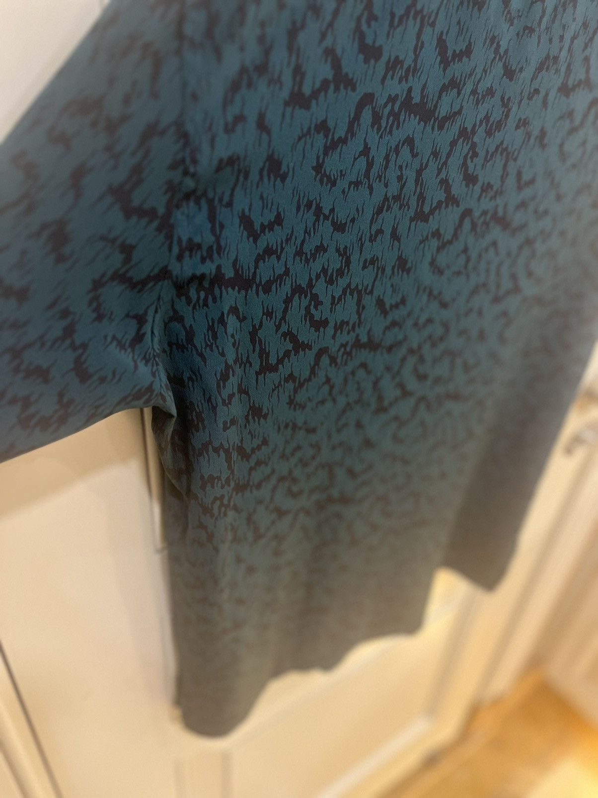 Saint Laurent Paris Abstract print silk shirt collar size39 Size US M / EU 48-50 / 2 - 11 Thumbnail