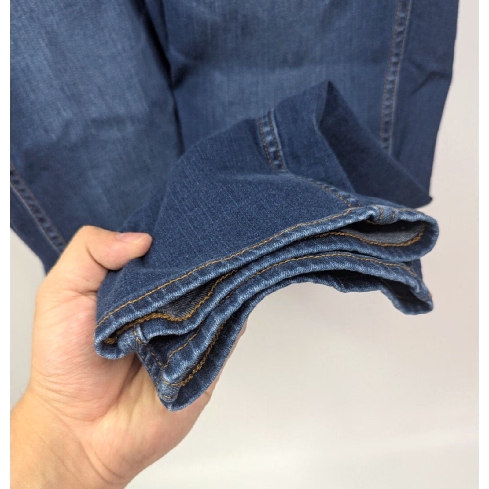 J.Crew J. Crew High-Rise Vintage Straight Jean Button Fly 34 Stormy Ink Blue AB622 Womens Jeans Modern American Style Cropped 5-Pocket Size 24" / US 00 / IT 34 - 3 Thumbnail