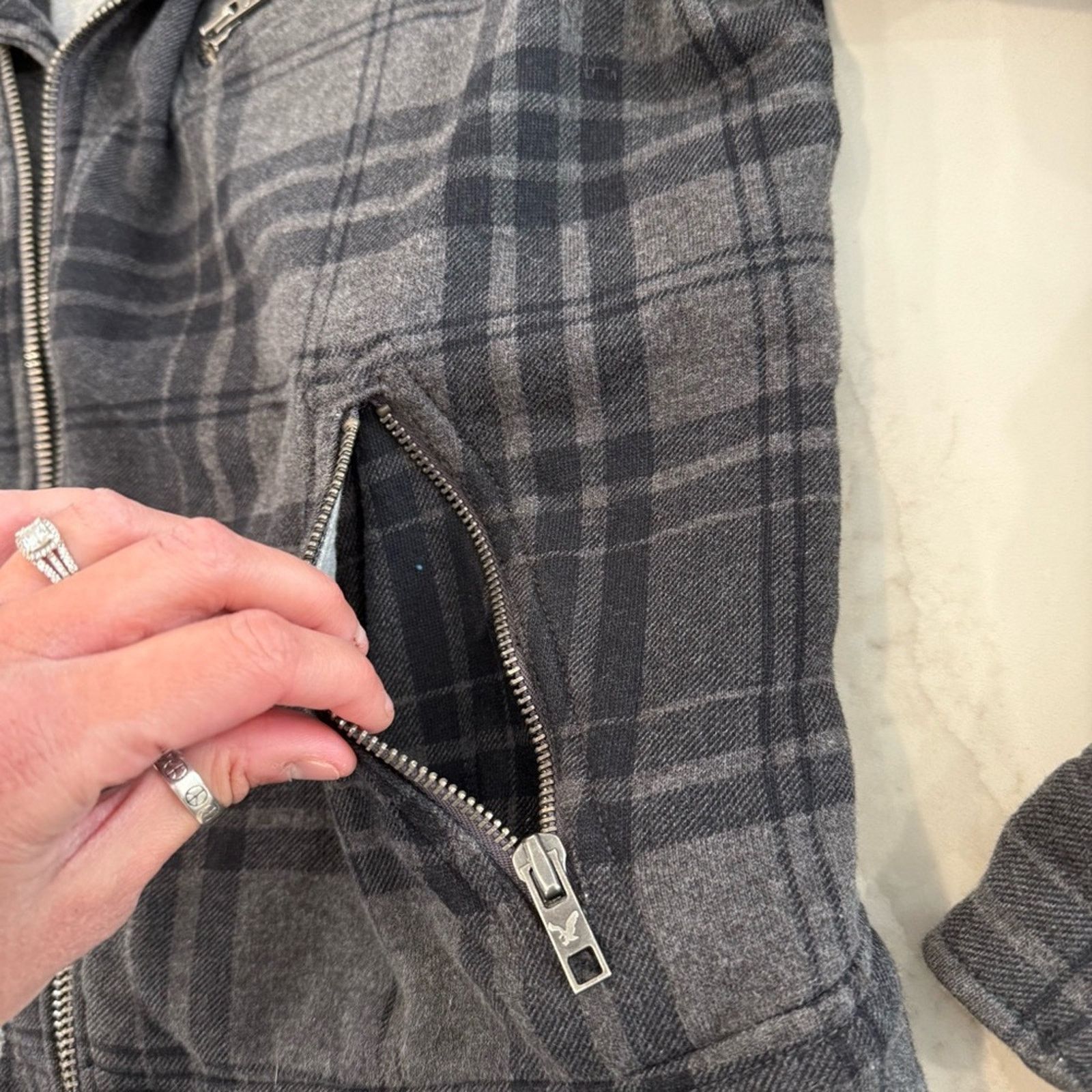 American Eagle Outfitters Y2K American Eagle Asymmetrical Plaid Moto Jacket Women’s L Size L / US 10 / IT 46 - 4 Thumbnail