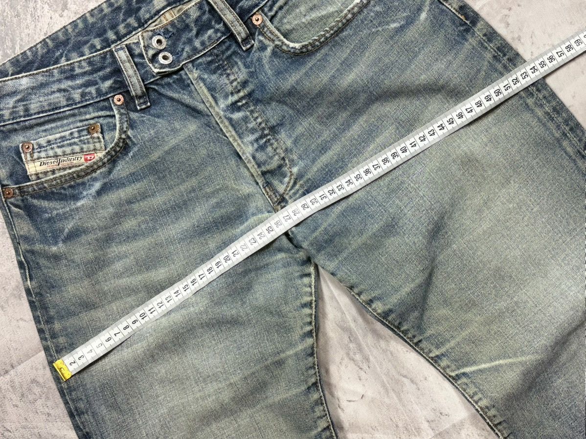 Diesel Diesel faded vintage jeans Size US 32 / EU 48 - 15 Thumbnail