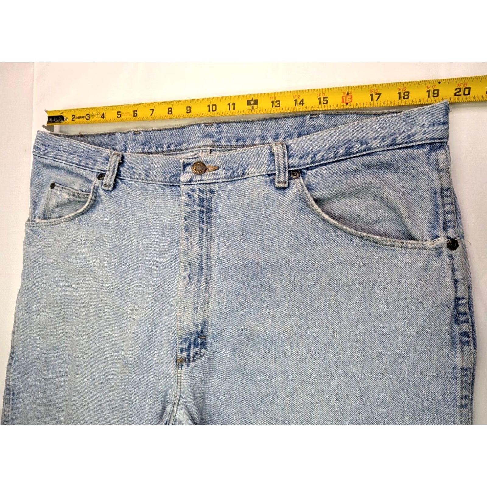 Wrangler VINTAGE Wrangler Rugged Wear Jeans Men 40x32 (True 39x31.5) Blue Lt Wash Straight Leg Size US 39 - 5 Thumbnail