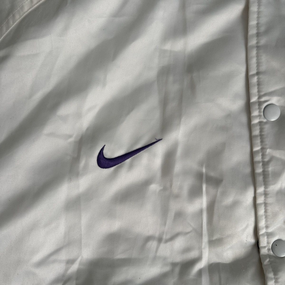 Nike NIKE LAKERS vintage bomber Size US XXL / EU 58 / 5 - 3 Thumbnail