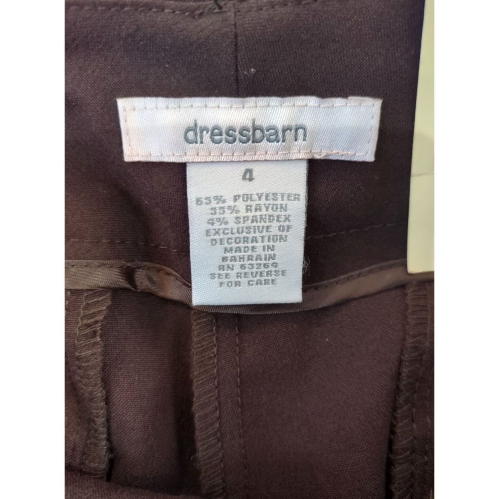 Vintage DRESSBARN WOMAN City Shorts Brown NWT Size 4 Pants Cropped Straight Zipper Pocket Twill Modern Relaxed Knit? Size 27" / US 4 / IT 40 - 5 Thumbnail