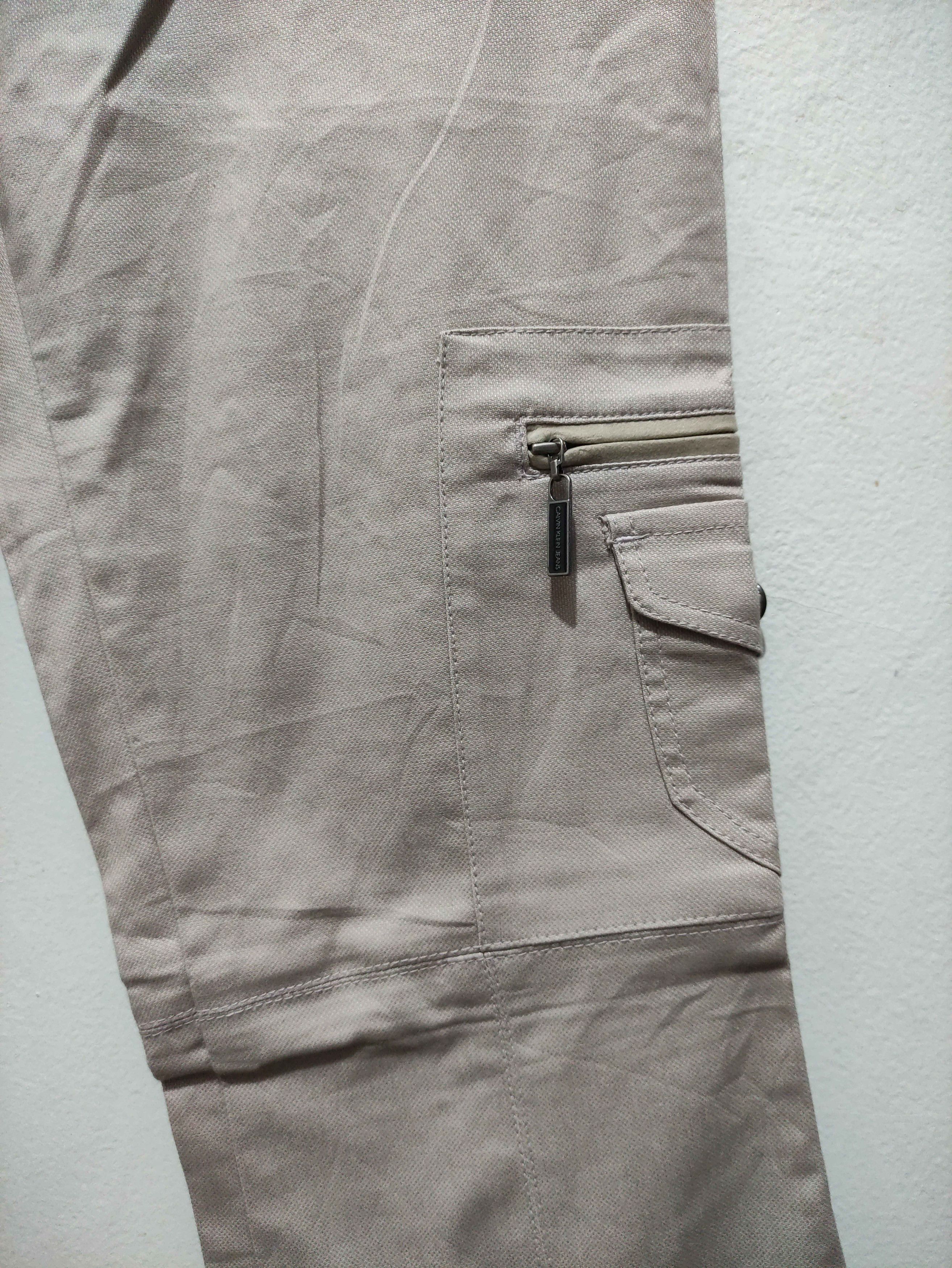 Calvin Klein Calvin Klein Jeans Flare Pant Size 28" / US 6 / IT 42 - 12 Thumbnail