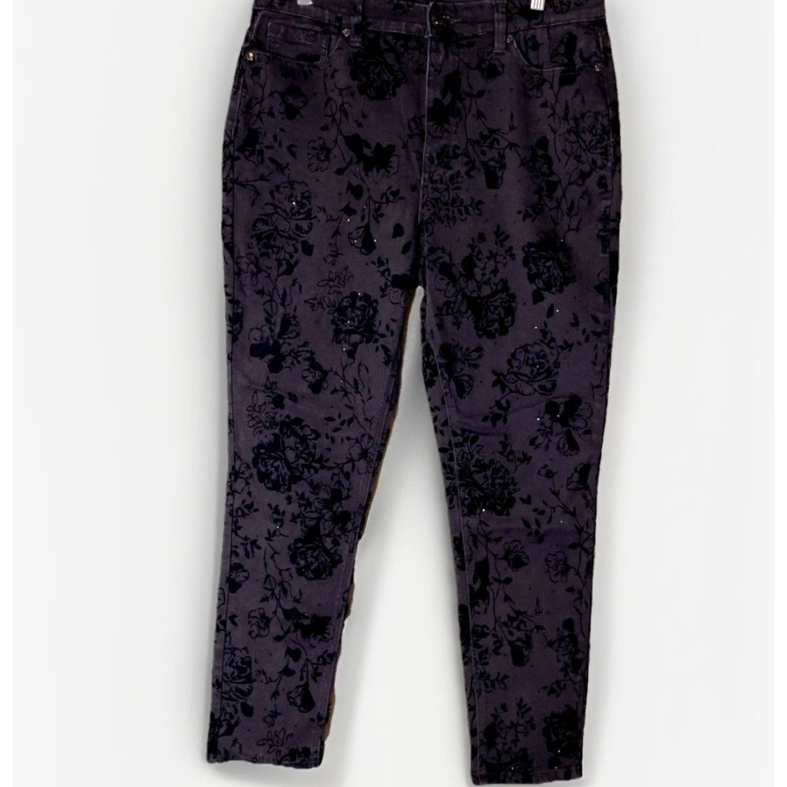 Velvet DG2 Diane Gilman Black Velvet Burnout Roses Beaded Skinny Jeans Size 16 Women 5-Pocket Denim Floral Size 26" / US 2 / IT 38 - 2 Thumbnail