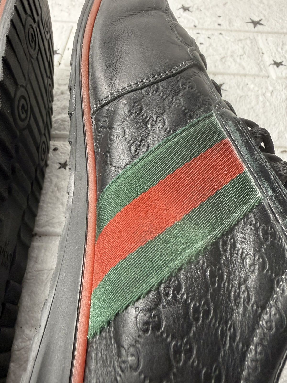 Gucci Gucci embossed Micro Guccissima 233334 Web US9 UK8.5 EUR42 Size US 9 / EU 42 - 9 Thumbnail