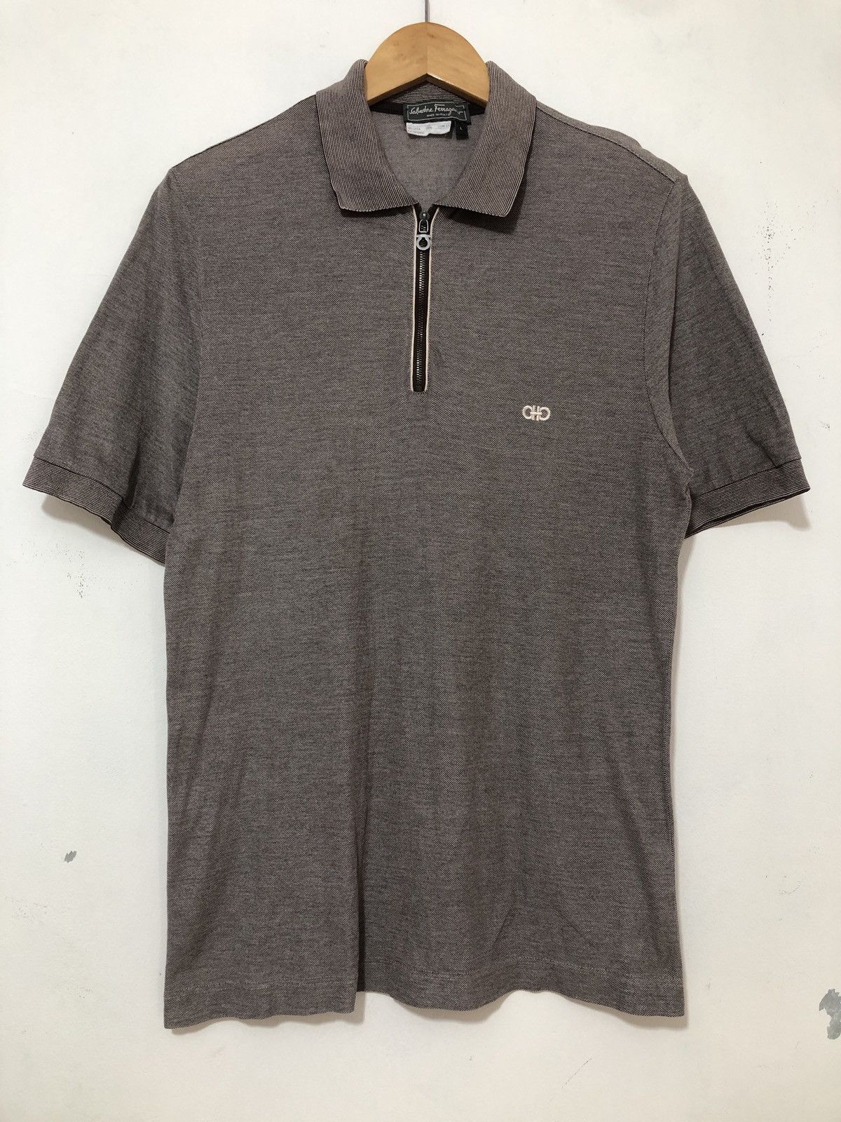 Salvatore Ferragamo Salvatore Ferragamo Half Zip T-Shirt Size US L / EU 52-54 / 3 - 1 Thumbnail