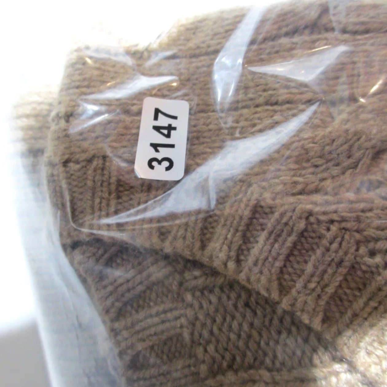 Polo Ralph Lauren Polo Ralph Lauren Sweater Mens XL Beige 100% Silk Cable Knit Pony Logo Crew Neck Pullover Regular Fit Long Sleeve Knit Solid Classic Preppy Teacher? Size US XL / EU 56 / 4 - 8 Thumbnail