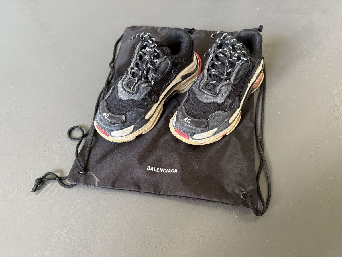 Balenciaga Balenciaga Triple S Used Look Size US 7 / EU 40 - 6 Thumbnail