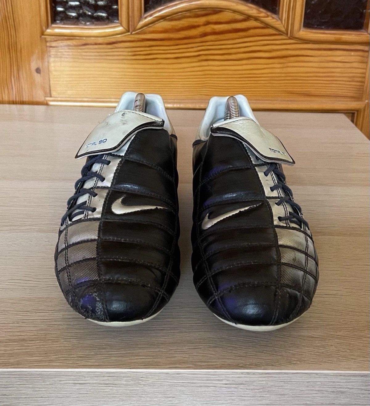 Nike 2003 Nike Air Zoom II Total 90 Soccer Cleats Football Shoes Size US 7.5 / EU 40-41 - 3 Thumbnail