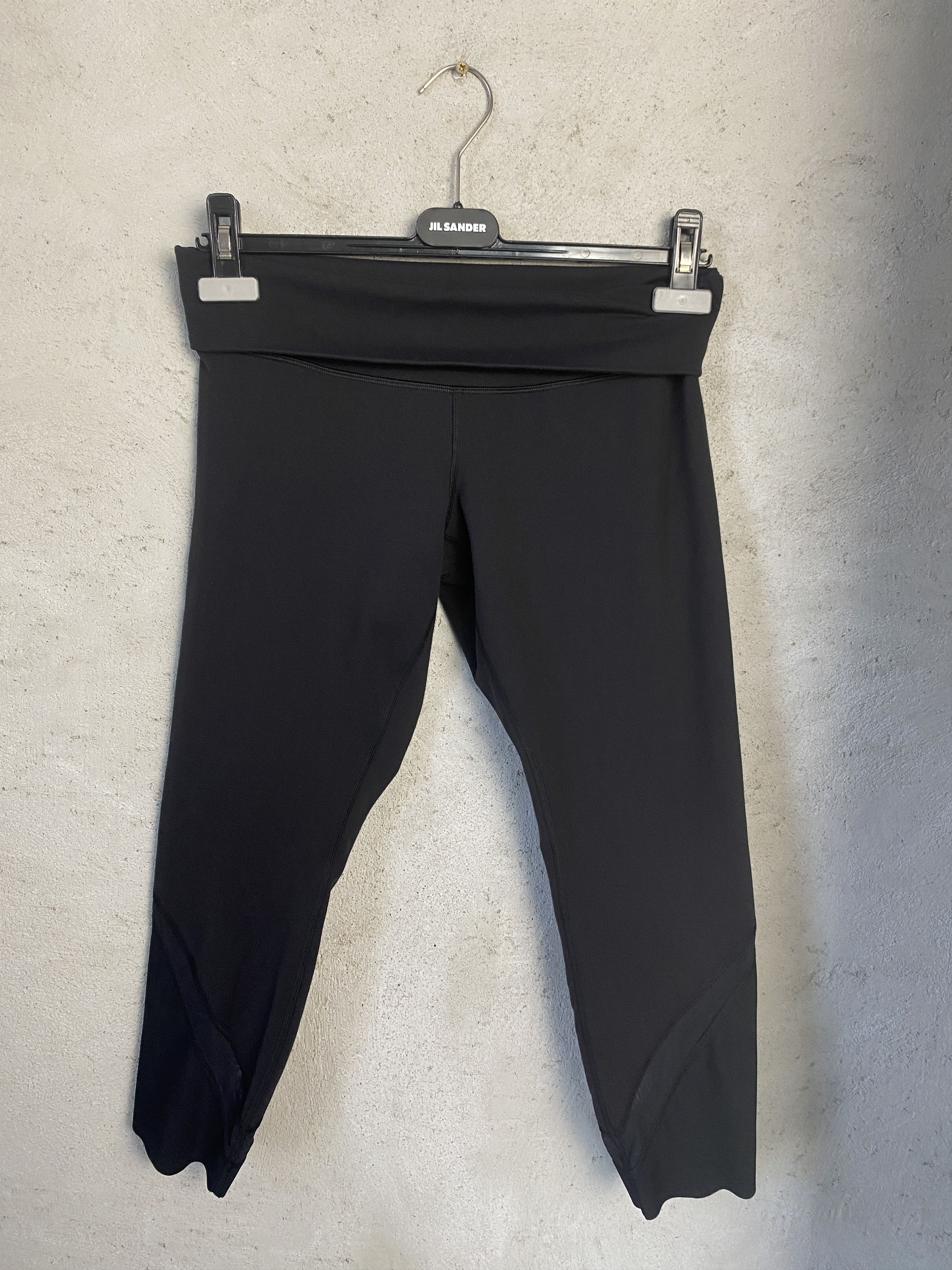 Lululemon Lululemon black leggings yoga gym pilates sport Size 32" / US 10 / IT 46 - 2 Thumbnail