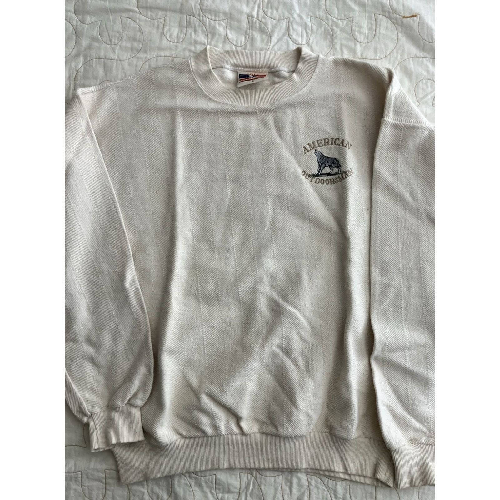 Vintage VINTAGE American outdoorsmen Sweater Crew Neck Long Sleeve Embroidered Wolf Large Ivory Men Pullover 80s Outdoor Hunting Size US L / EU 52-54 / 3 - 6 Thumbnail