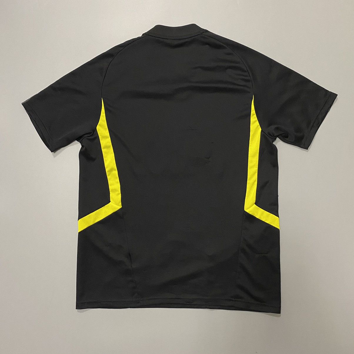 Adidas Manchester United Training Jersey 2019 Size M Black Football Size US M / EU 48-50 / 2 - 4 Thumbnail