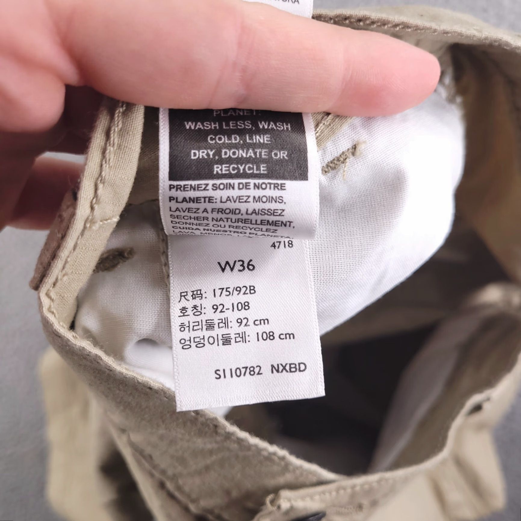 Levi's Levi's Shorts Cargo Mens 36 Brown Ripstop Utility Cotton Flat Front Size US 36 / EU 52 - 6 Thumbnail