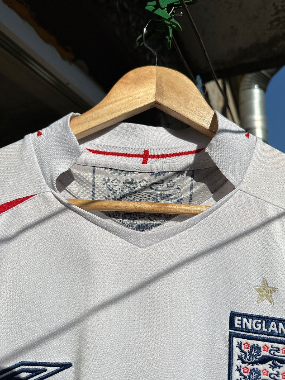 Umbro 2006 Vintage Umbro England Michael Owen Home Soccer Jersey Size US XL / EU 56 / 4 - 15 Thumbnail