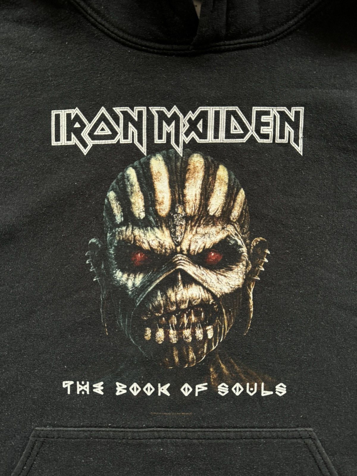 Band Tees × Iron Maiden × Vintage Vintage Iron Maiden The Book of Souls Hoodie Size US L / EU 52-54 / 3 - 4 Thumbnail
