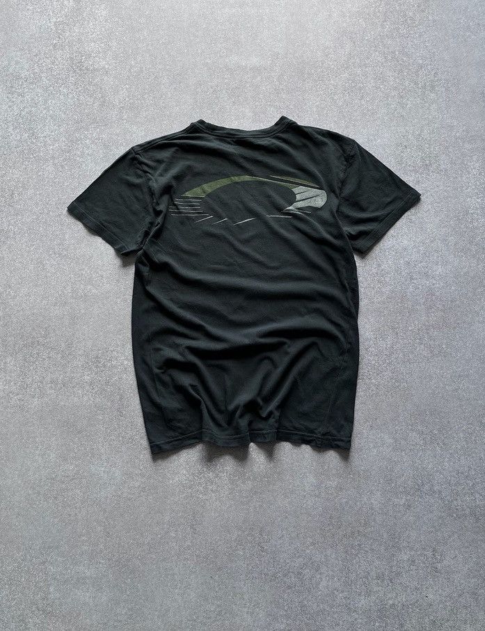 Oakley × Vintage Vintage Oakley Big Logo T-shirt Y2K L Size US M / EU 48-50 / 2 - 1 Thumbnail