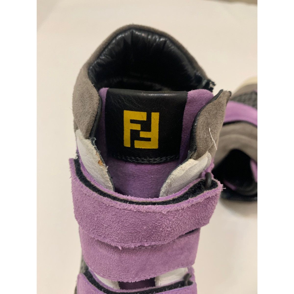 Fendi FENDI KIDS SAMPLE LEATHER WEDGE SNEAKERS Size US 4 / IT 34 - 7 Thumbnail