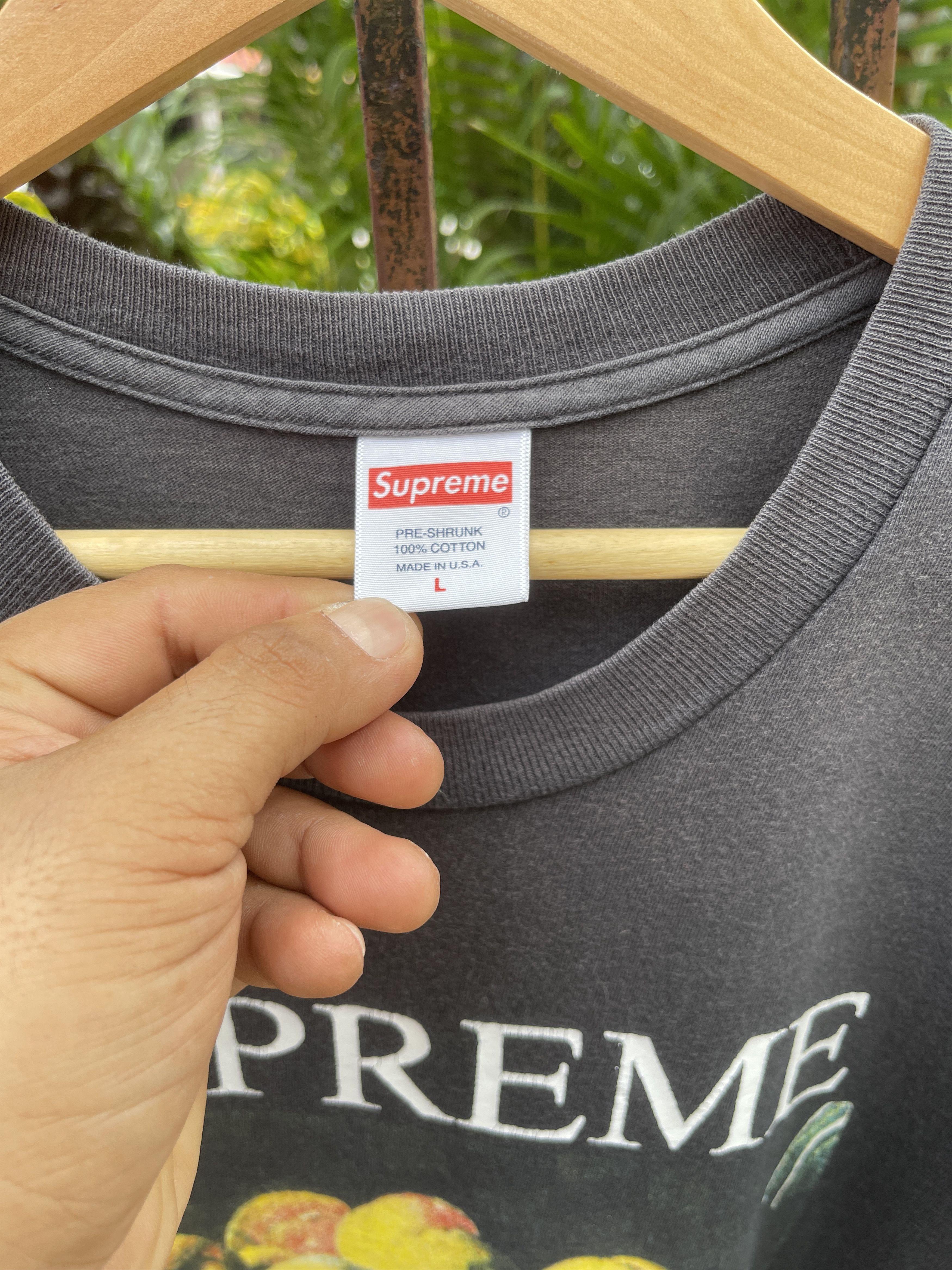 Supreme Rare🔥Supreme Still Live Sun Faded Tee Size US L / EU 52-54 / 3 - 4 Thumbnail
