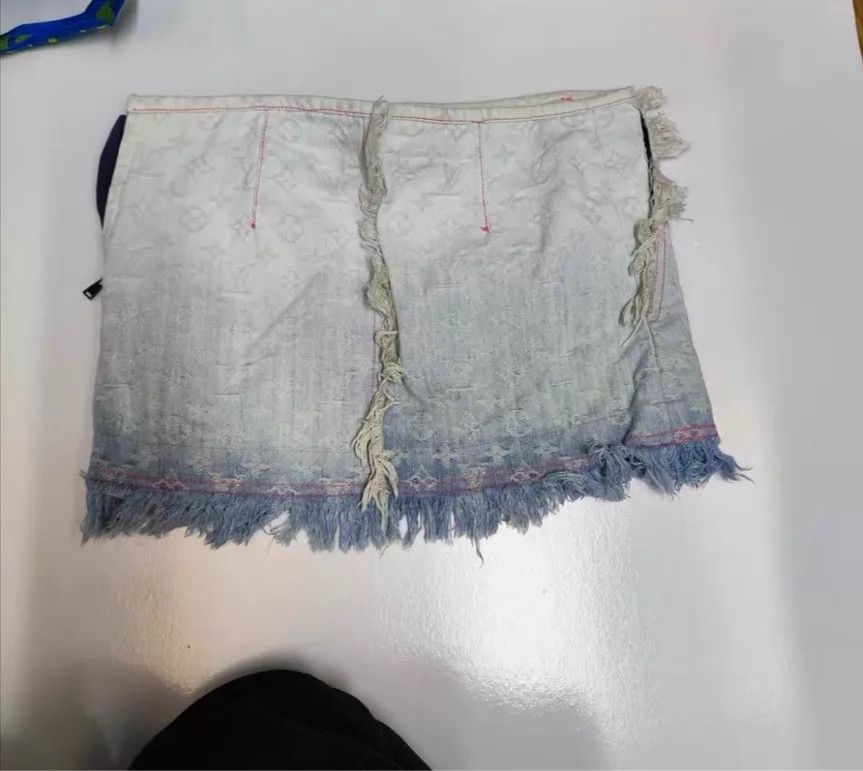 Louis Vuitton LV Monogram Denim Mini Skirt Gradient Tassel Size 40 Size 28" / US 6 / IT 42 - 1 Thumbnail