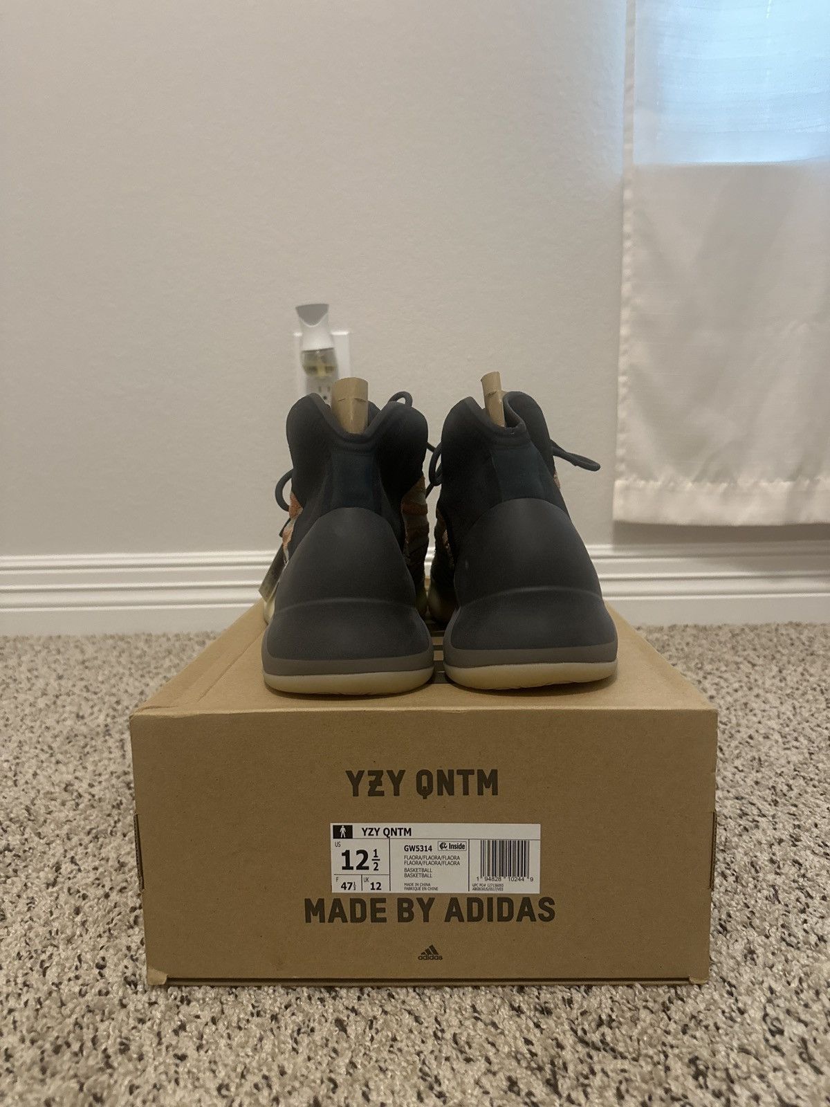 Adidas × Kanye West Yeezy Quantum ‘Flash Orange’ Size US 12.5 / EU 45-46 - 4 Thumbnail