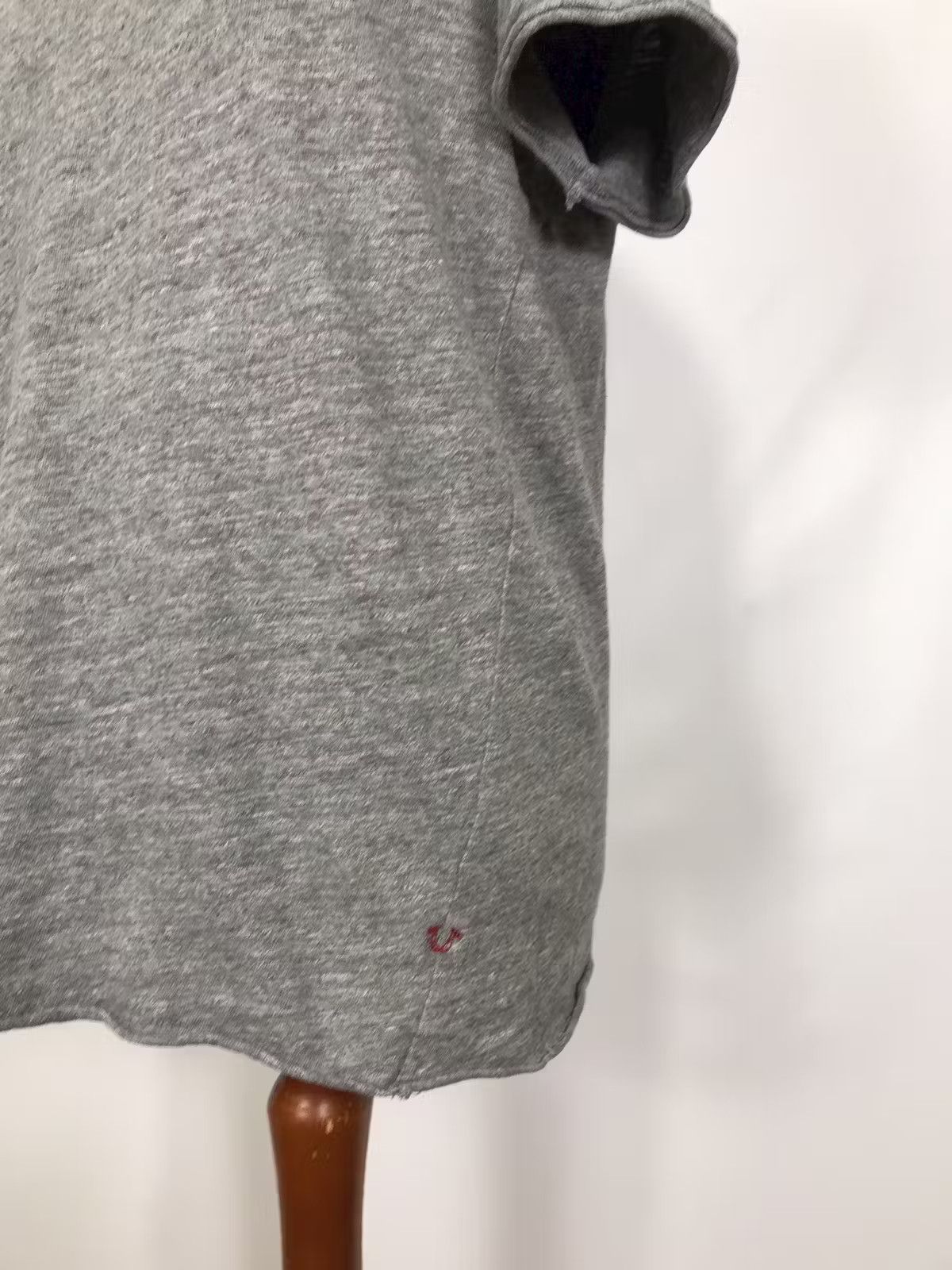 True Religion True Religion t-shirt size L Size US L / EU 52-54 / 3 - 3 Thumbnail