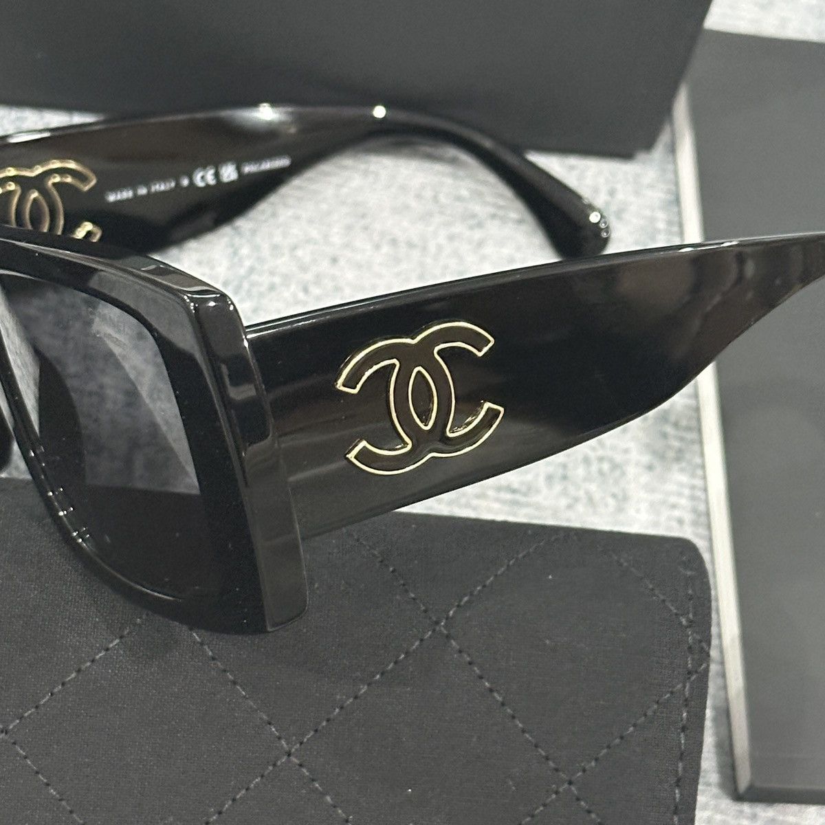 Chanel CHANEL 0CH5539 C622T8 SUNGLASSES Size ONE SIZE - 9 Thumbnail