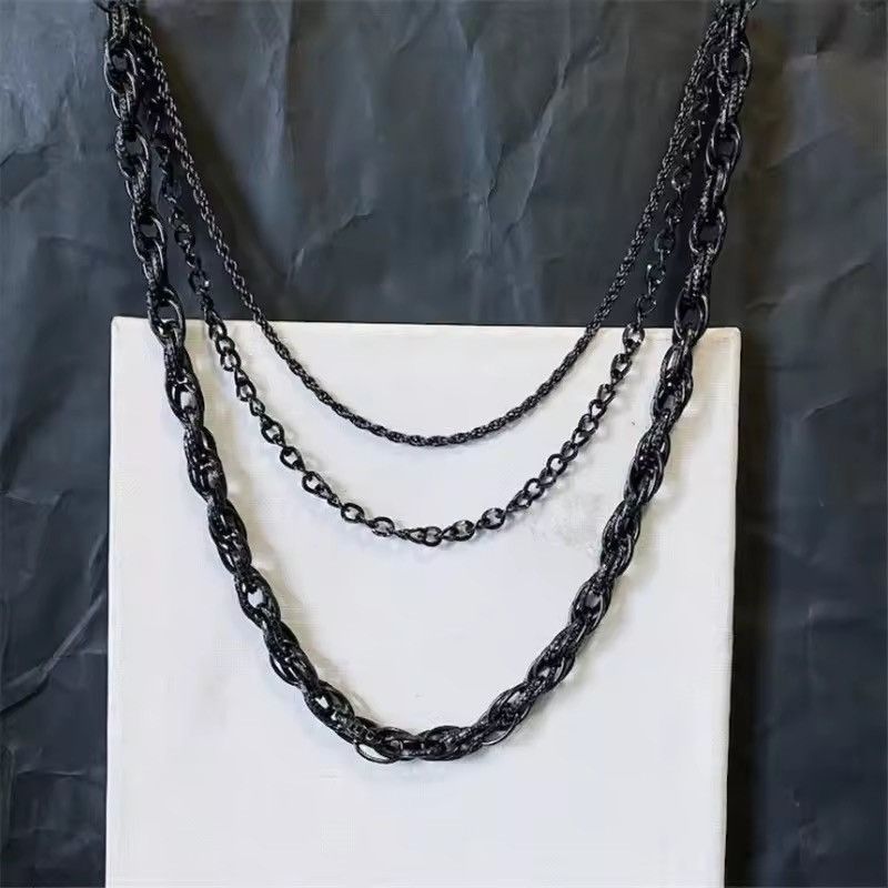 Jewelry TRIPLE Layer Matte Black Wallet Chain - Industrial Goth Size ONE SIZE - 4 Thumbnail