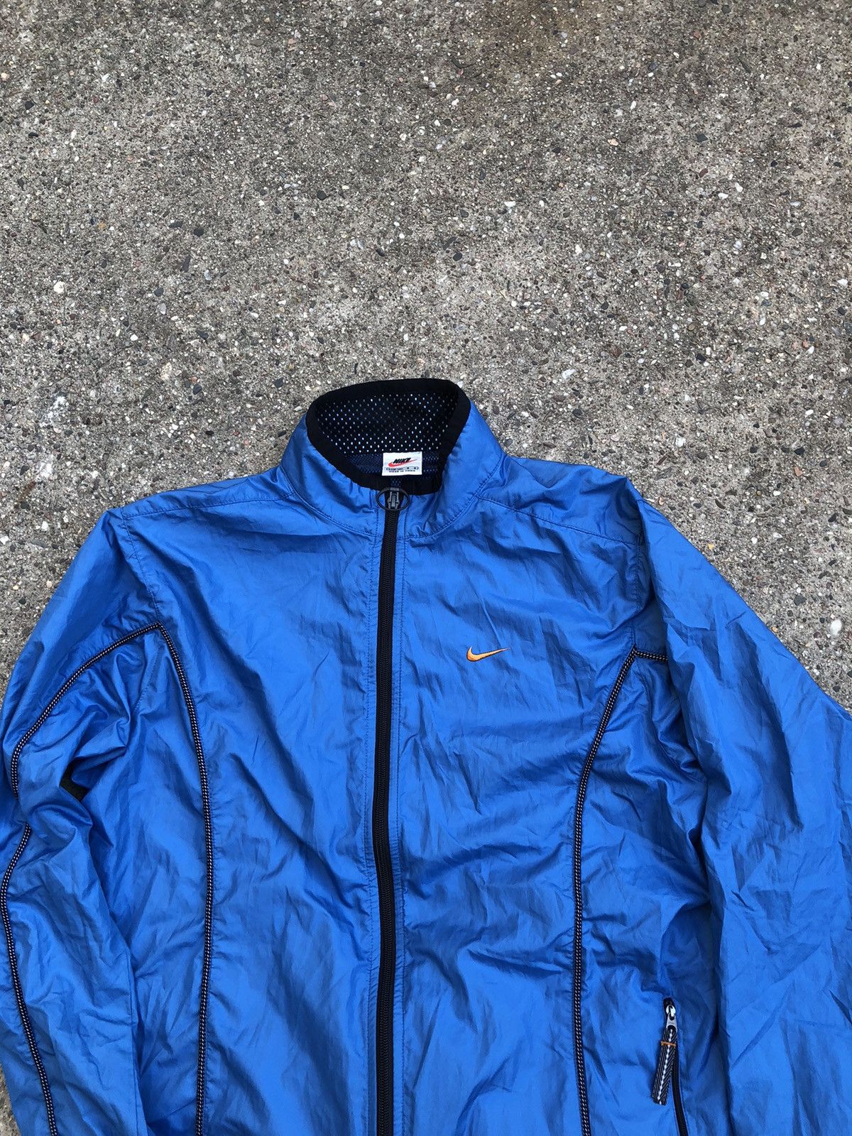 Nike × Vintage Nike Vintage Nylon Zip Jacket Size US L / EU 52-54 / 3 - 3 Thumbnail