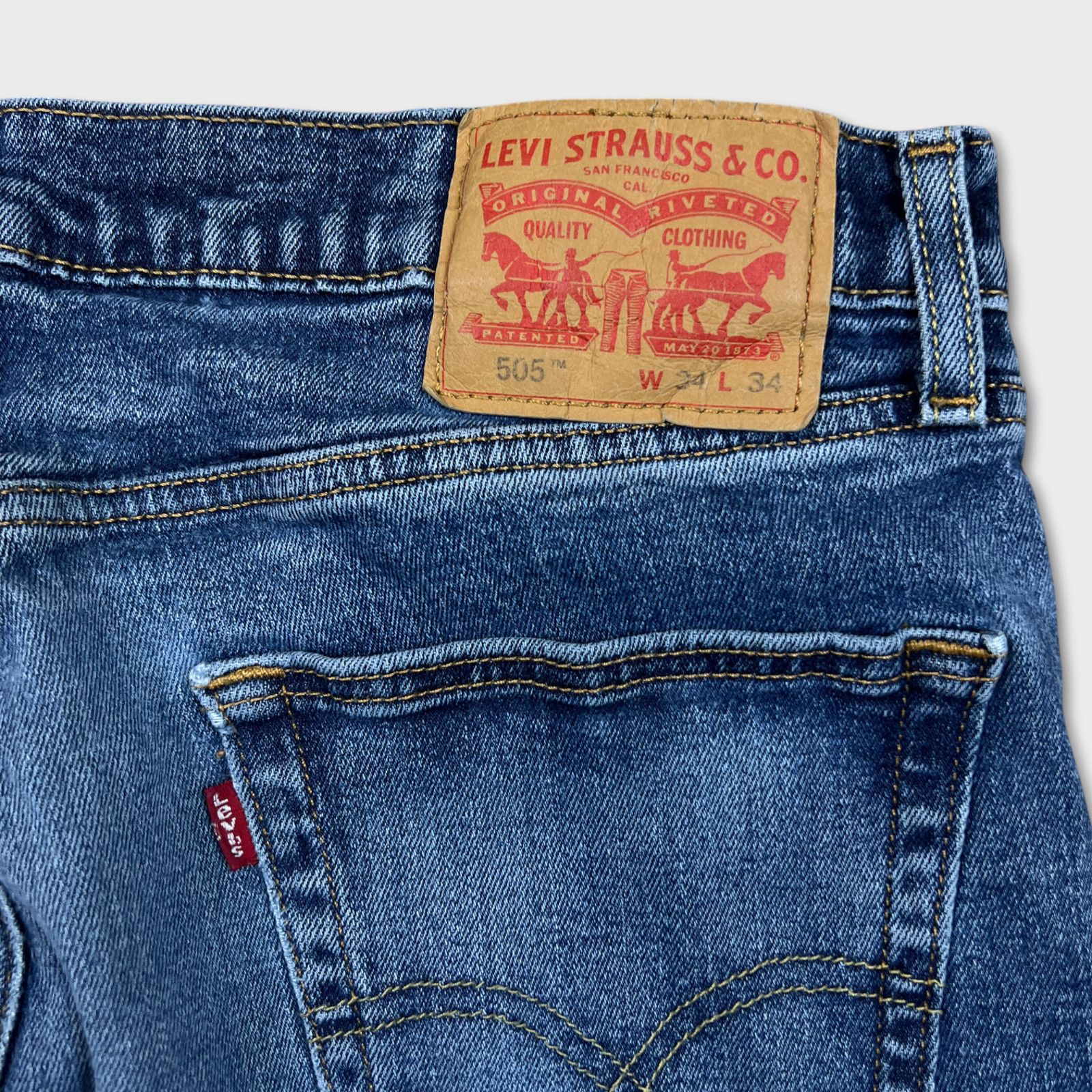 Levi's × Vintage Levi's 505 Jean 34x34 Regular Straight Leg Distressed Denim Size US 34 / EU 50 - 8 Thumbnail