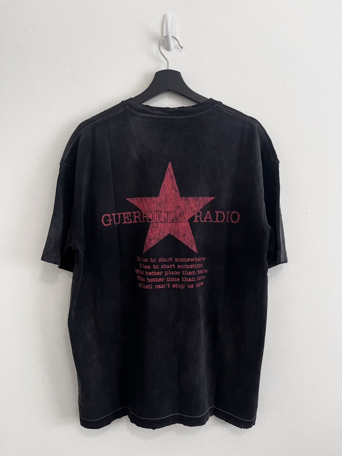 Band Tees Rage Against The Machine Guerrilla Radio Shirt Boot Size US L / EU 52-54 / 3 - 5 Thumbnail