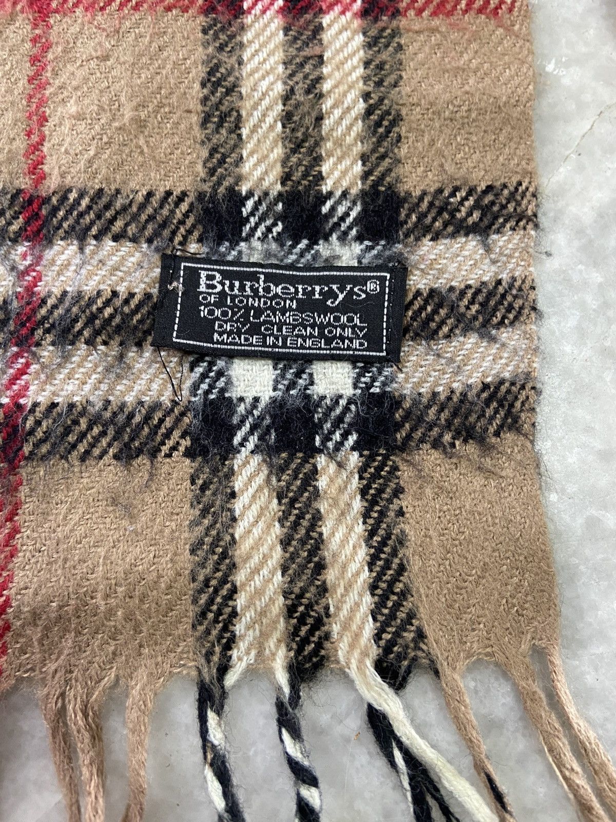 Burberry Burberry London Muffler Scarf Size ONE SIZE - 7 Thumbnail