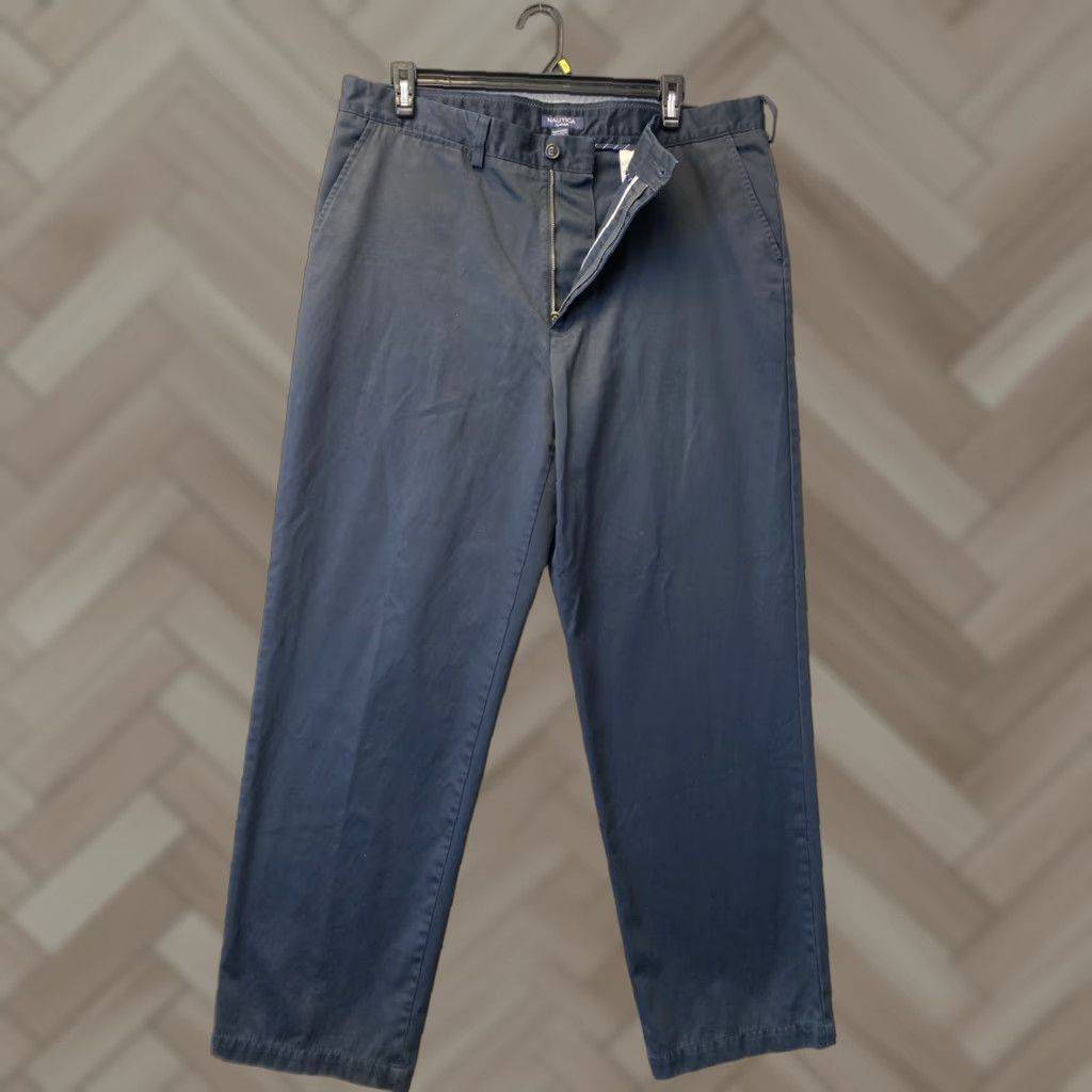 Nautica Nautica Pants Mens 40 x 32 Chino Regular Black 100% Cotton /90s Nautical Beach Preppy Size US 40 / EU 56 - 1 Thumbnail