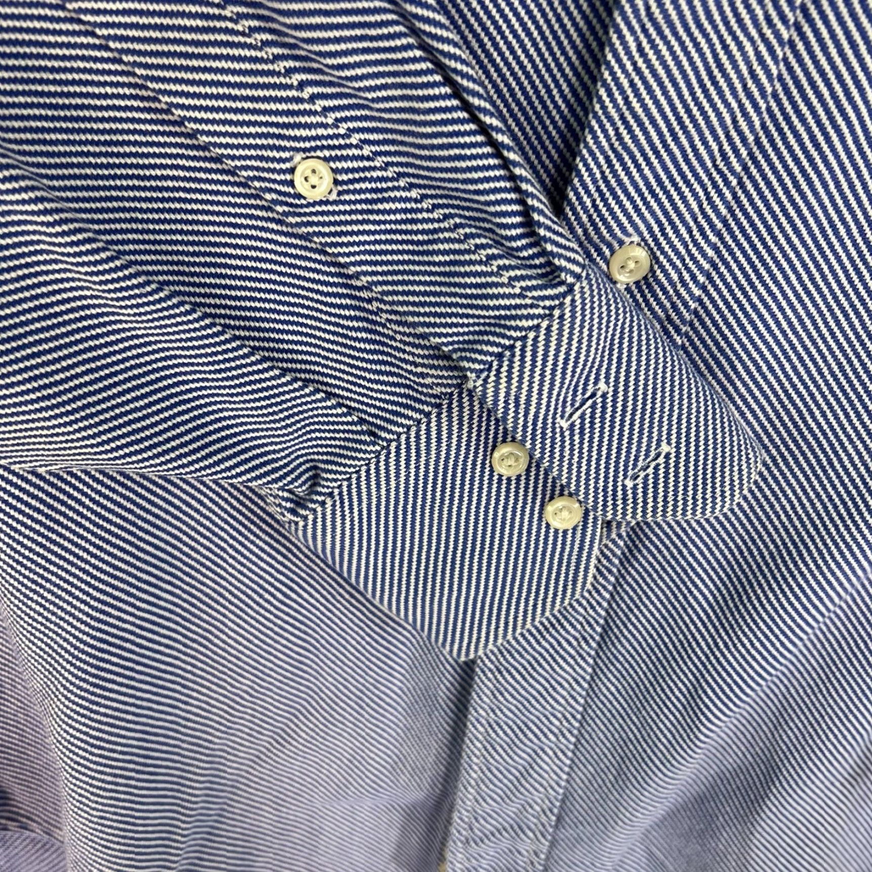Cremieux VINTAGE Daniel Cremieux Hounds Tooth Heavy Weight Cotton Button-Down Shirt M Blue Adult Shirt Size US M / EU 48-50 / 2 - 4 Thumbnail