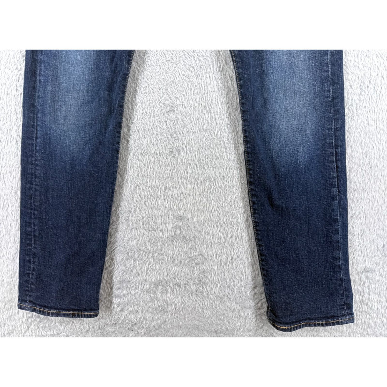 Levi's Levi's Jeans Men 33 Blue Denim 502 Straight Mid Rise 5-Pocket Distressed Cotton Premium 31x31 Vintage No Size US 33 - 2 Thumbnail