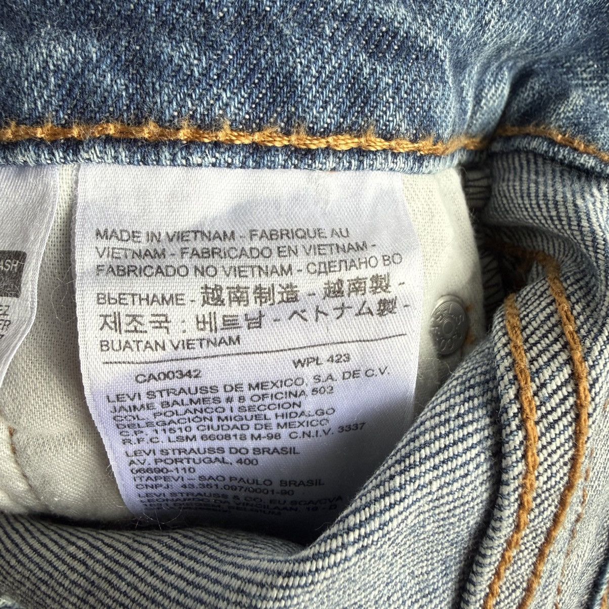 Levi's W30x30.5 Vintage Levi's 511 Faded Ripped Denim Jean Pants Size US 30 / EU 46 - 16 Thumbnail