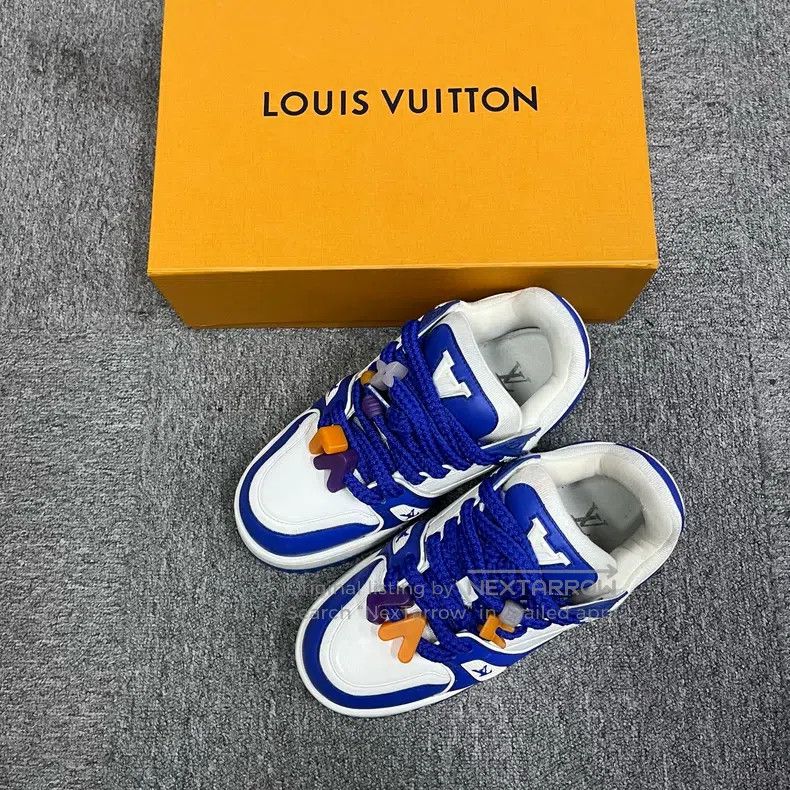 Louis Vuitton Louis Vuitton White and Blue Little Fat Ding Strappy Low T Size US 7 / EU 40 - 1 Thumbnail