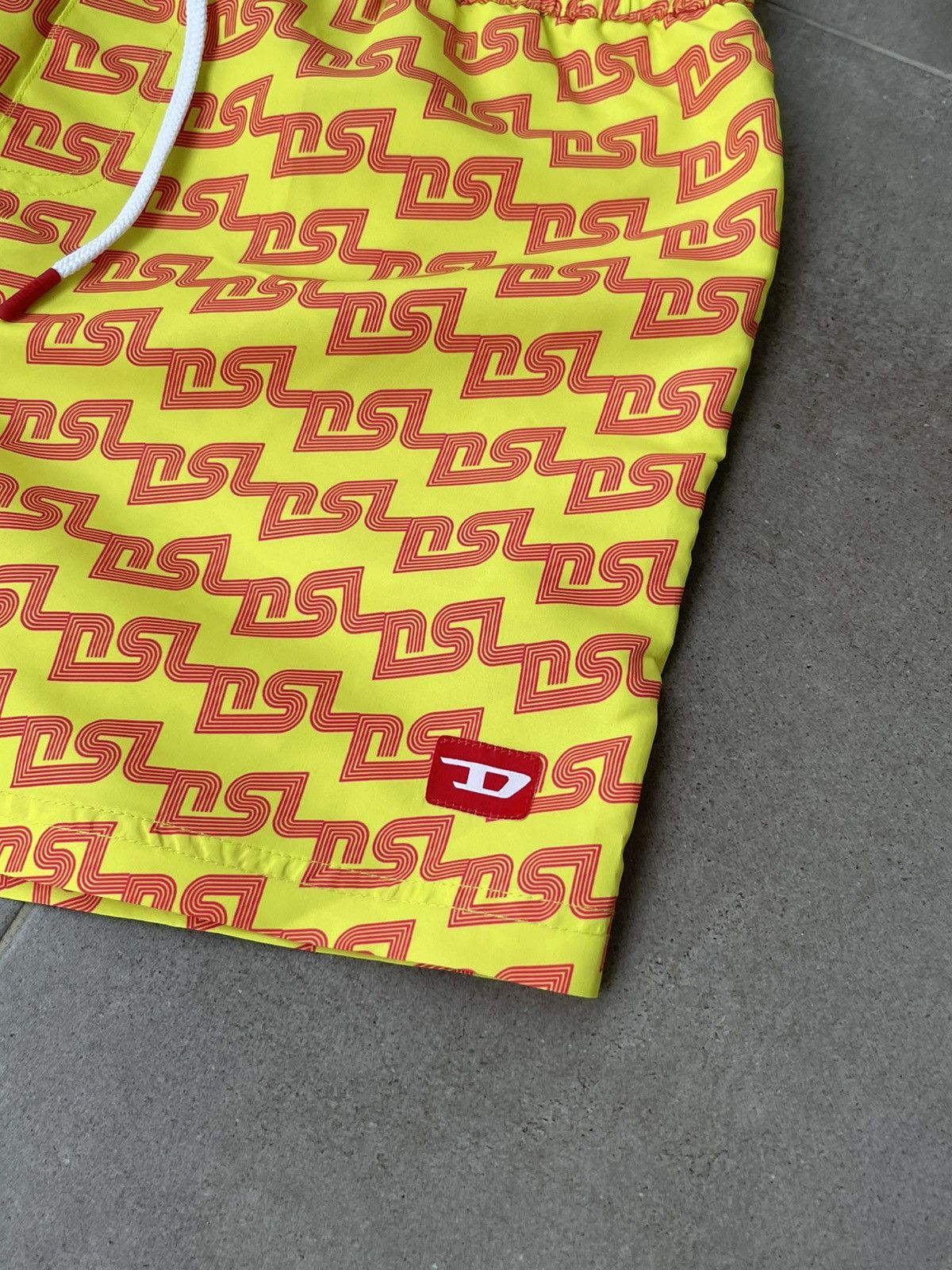 Diesel !DS! SS23 Diesel BMBX-Nico Boxer Monogram Yellow Shorts Size US 32 / EU 48 - 4 Thumbnail