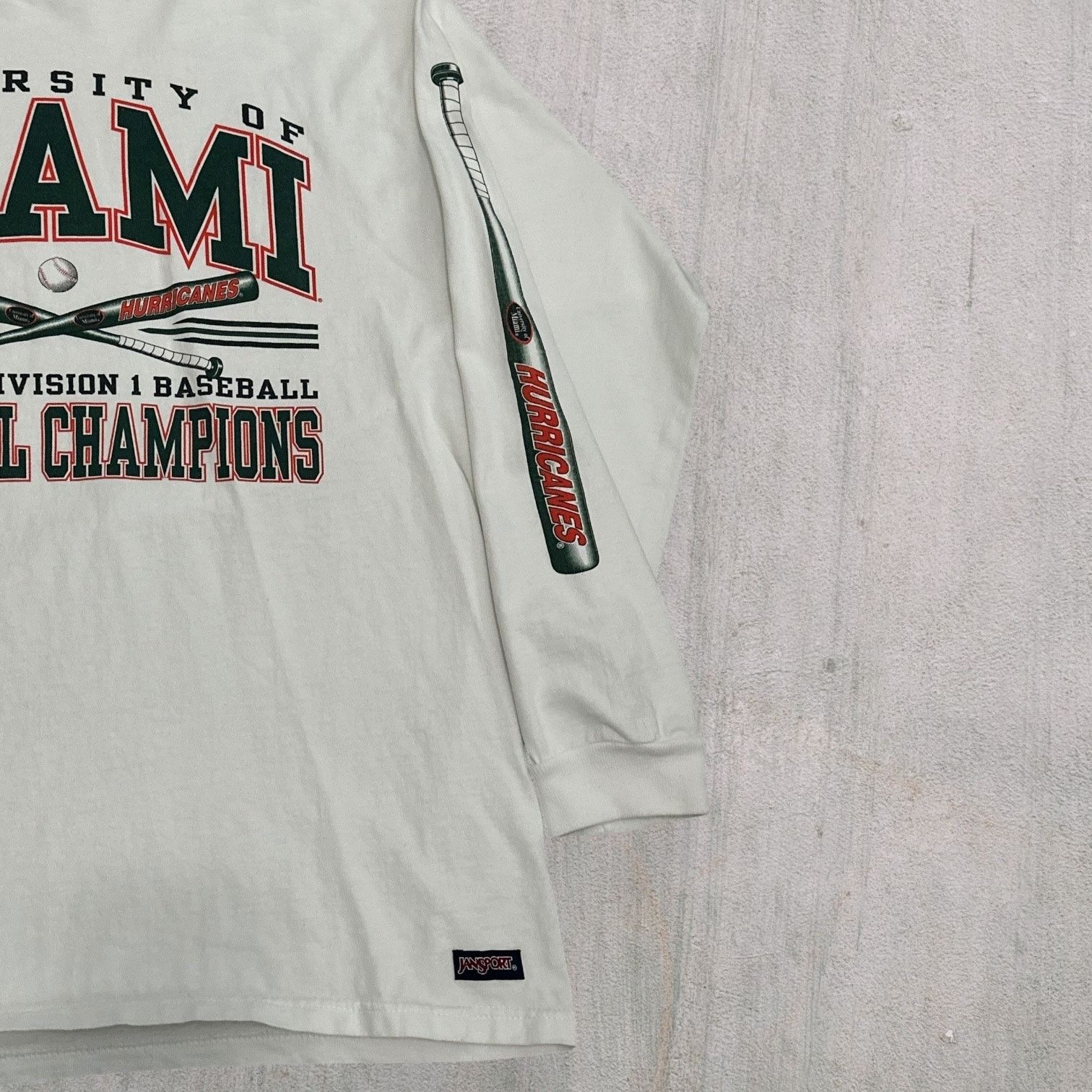 Jansport Miami jansport longsleeve baseball 1999 national champions Size US L / EU 52-54 / 3 - 3 Thumbnail