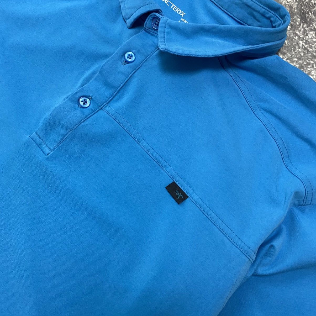 Arc'teryx Luxury Arcteryx Small Logo y2k outdoor opium polo Size US XL / EU 56 / 4 - 3 Thumbnail